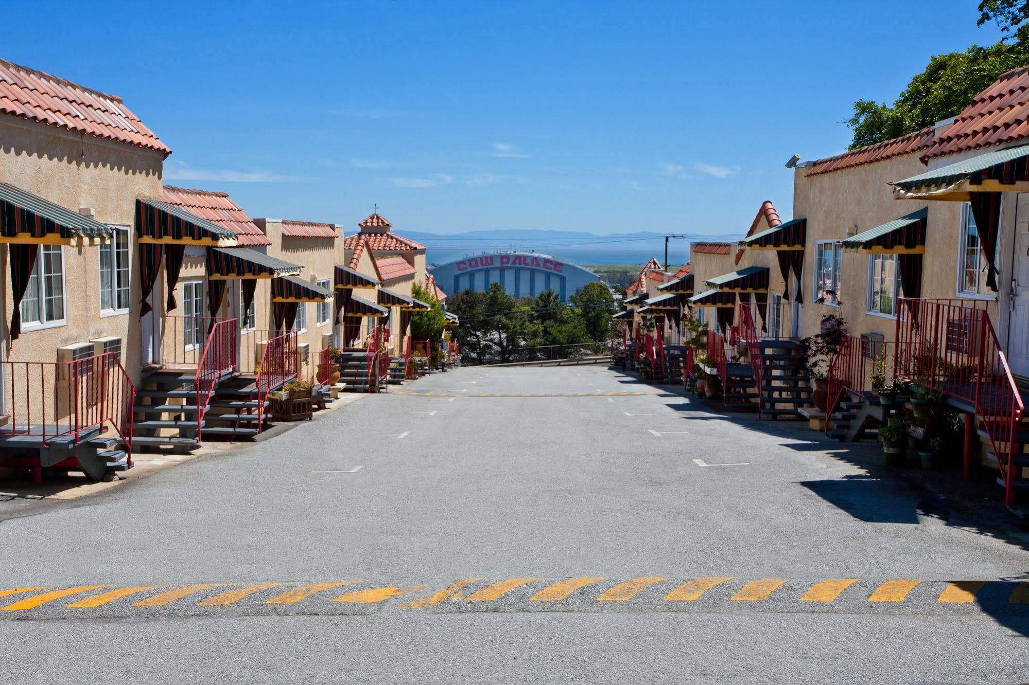 Motel Alpine &
